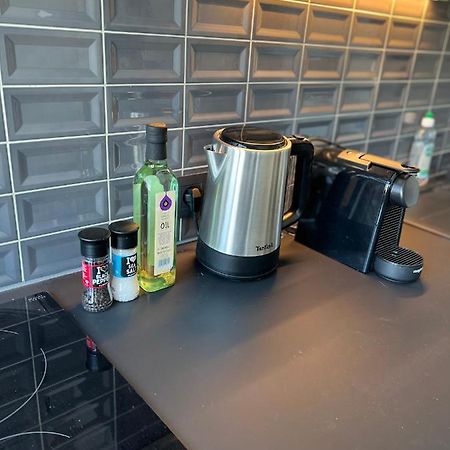 Cosy Appartement With Canal View Brussels Exterior photo