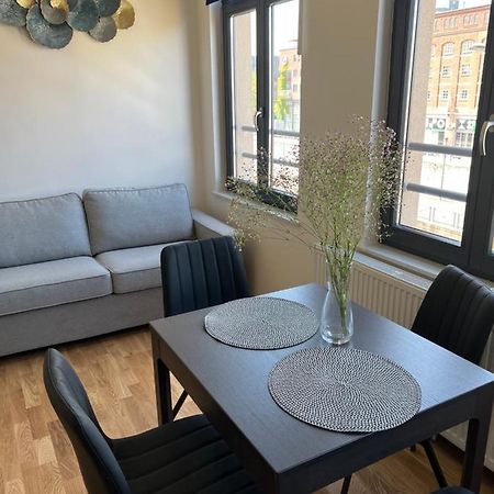 Cosy Appartement With Canal View Brussels Exterior photo